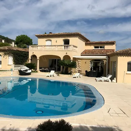 Fidji Villa *