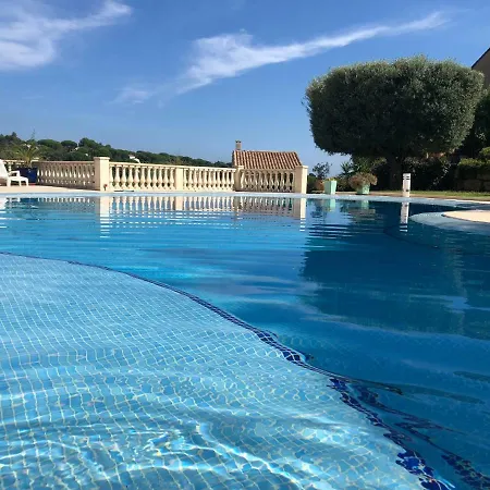 Fidji Villa Sainte-Maxime