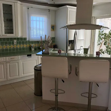 Fidji Villa *